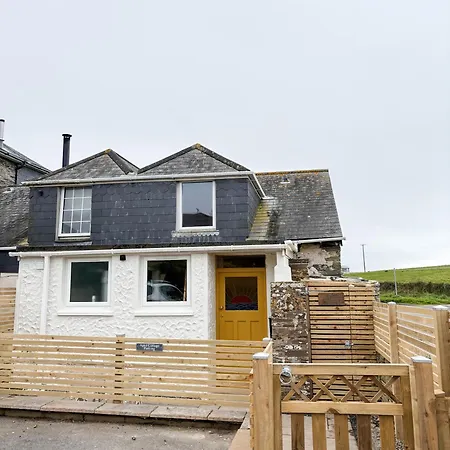 April Cottage Tintagel Exterior photo