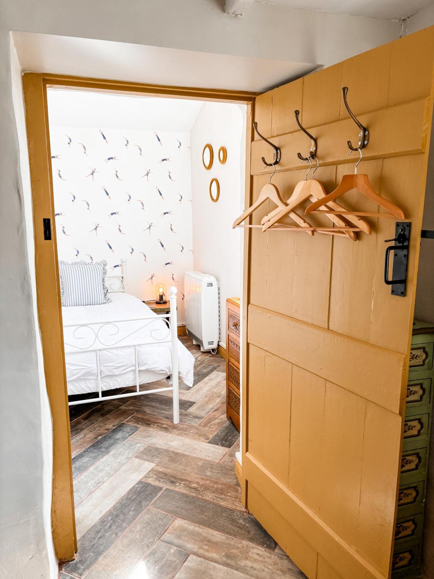 April Holiday home