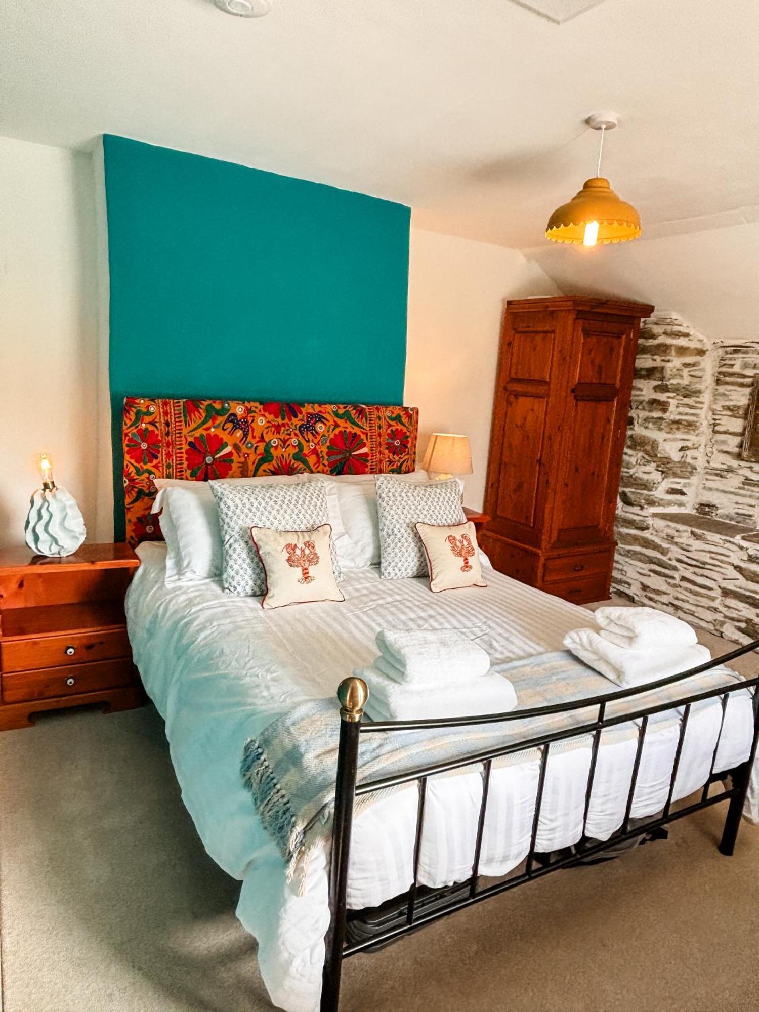 April Holiday home Tintagel